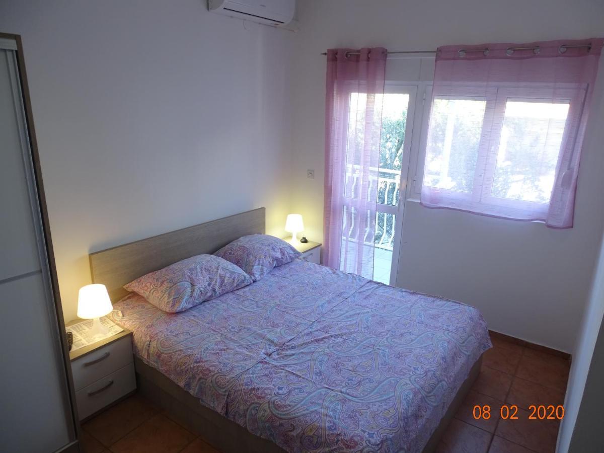 Apartments Antea & Magdalena Пироваць Екстер'єр фото