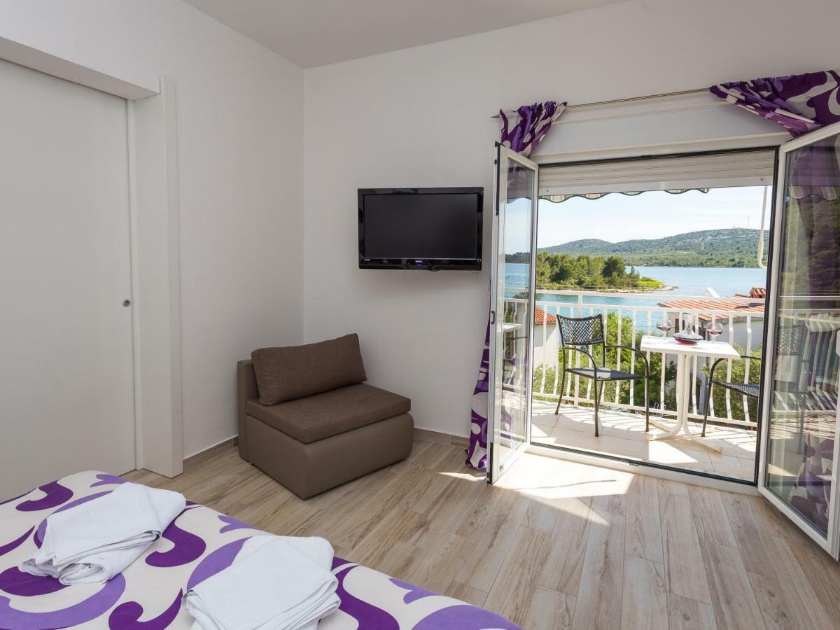 Apartments Antea & Magdalena Пироваць Екстер'єр фото