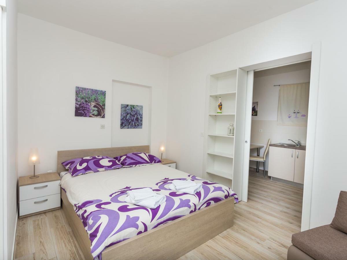 Apartments Antea & Magdalena Пироваць Екстер'єр фото
